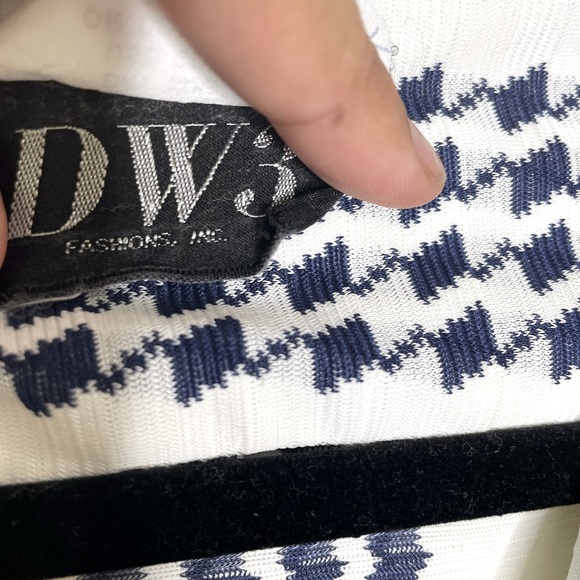 Vintage DW3 Dress | Modern Size: 6-8 - Picture 8 of 12